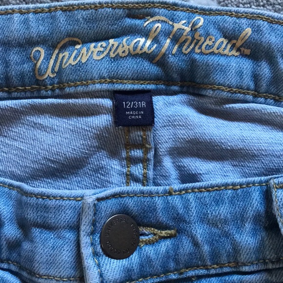 Universal Thread Jeans - Picture 4 of 6